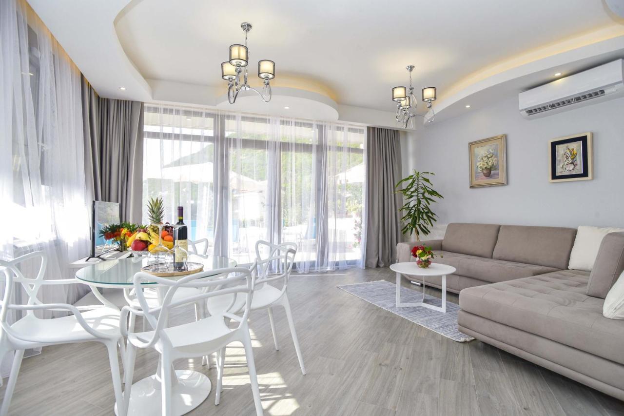 Verbalj Apartment With Swimming Pool Kotor Exterior foto